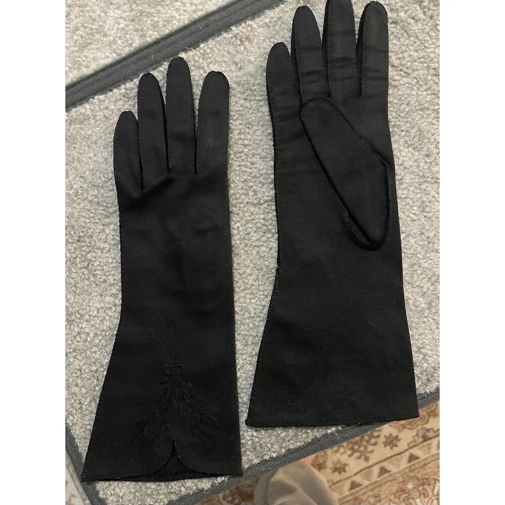 Vintage Fownes Doette Deluxe Long Black Gloves Floral Embroidery Hand Sewn Sz 7